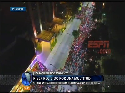 Una multitud recibió a River en Tucumán