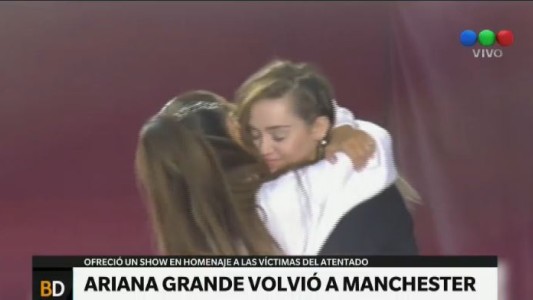 La emoción de Ariana Grande en el concierto One Love Manchester