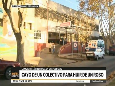 Saltó de un colectivo para evitar que le roben y está grave