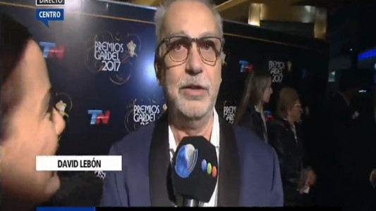 Premios Gardel: En la alfombra roja con David Lebón y Kevin  Johansen