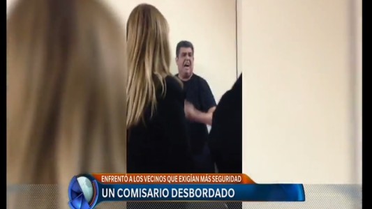 Video: el comisario, a los gritos con vecinos que fueron a reclamar por la inseguridad