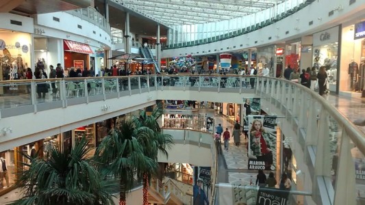 Argentinos gastaron US$ 800 millones en compras realizadas en Chile