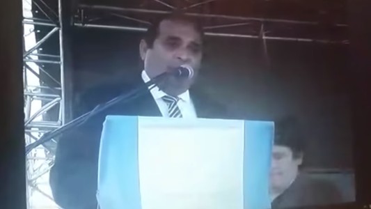 Un aplazo en historia: un intendente tucumano se equivocó y dijo que San Martín fue el creador de la bandera