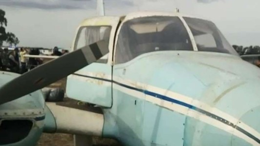 El piloto de la narco avioneta escapó en un remis y le dio 400 dólares al chofer