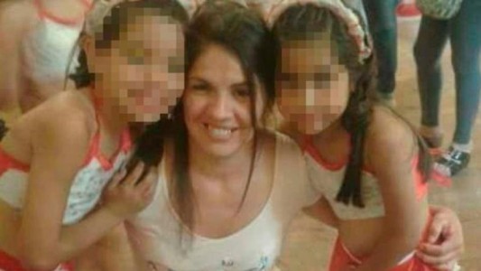 Tragedia en Mendoza: la mujer que viajò junto a sus hijas y murió en el vuelco del micro