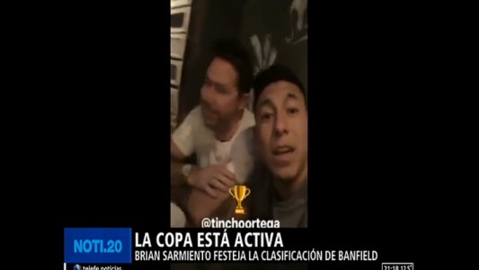 Brian Sarmiento festeja la clasificación de Banfield