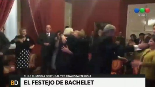 El festejo de Bachelet por el pase de Chile a la final
