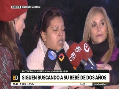 Buscan al bebé de dos años de la mujer asesinada