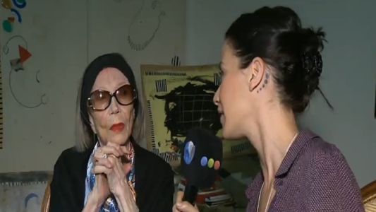 La abuela artista que expone sus obras para celebrar sus 100 años
