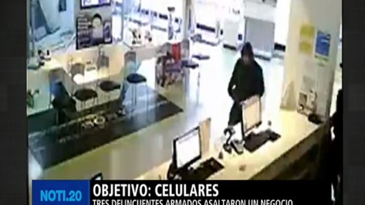 Video: asalto y pánico en un local de Belgrano