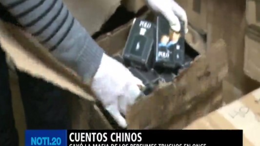 Cayó la mafia de los perfumes truchos en Once