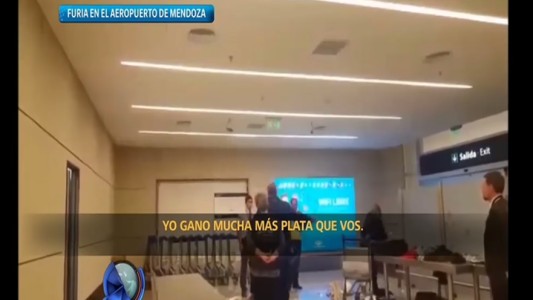Mendoza: así reaccionó un hombre al ser increpado por la AFIP en el aeropuerto