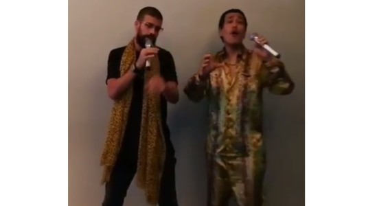 ¿Piqué se está volviendo loco? Al menos en este video creemos que sí