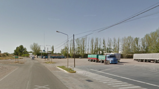 Mendoza: delincuentes colcan escombros en la ruta para detener a los automovilistas y asaltarlos