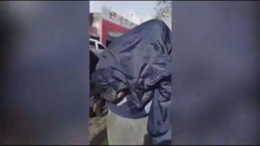 Video: así fue la detención del "violador de la máscara"