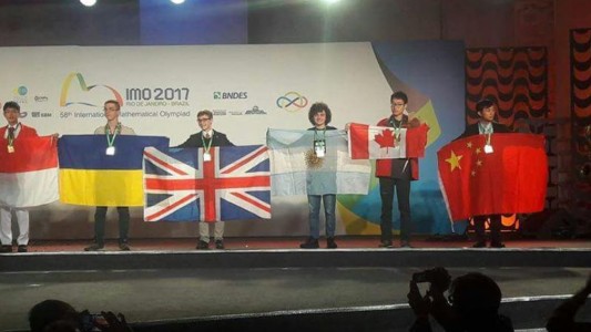 Orgullo argentino: un joven de 17 años obtuvo la medalla de oro en las Olimpiadas de Matemática