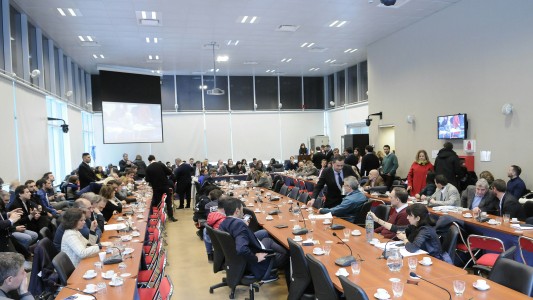 Cambiemos logró el dictamen para tratar la expulsión de De Vido de Diputados