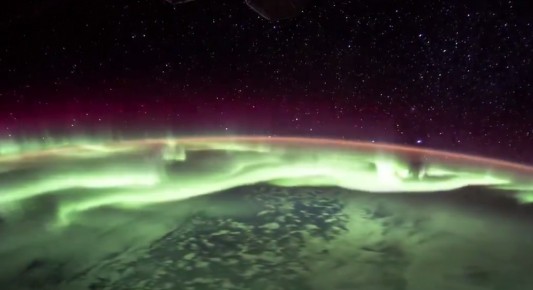 Así se ve una aurora boreal desde el espacio
