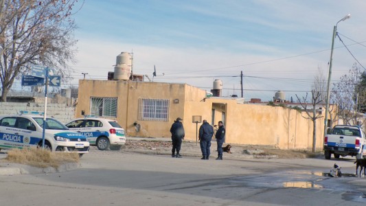 Un joven fue asesinado de un balazo que habría disparado su madre