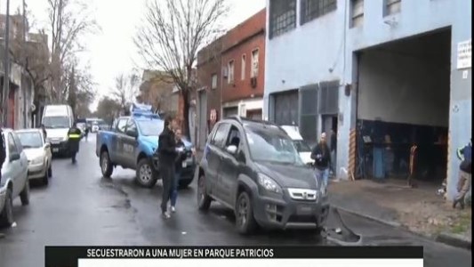 La secuestraron, la maniataron y la golpearon