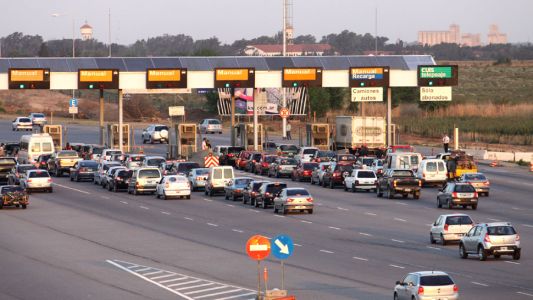 Vuelven a aumentar los peajes de las autopistas porteñas