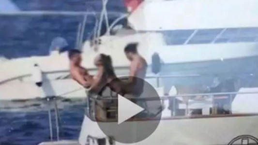 Escándalo en Italia: los grabaron haciendo un trío en un yate y el video se viralizó en las redes