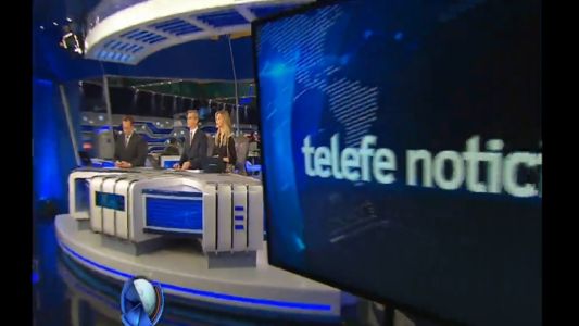 Telefe Noticias a las 12 / Bloque 2 / 16/08/2017
