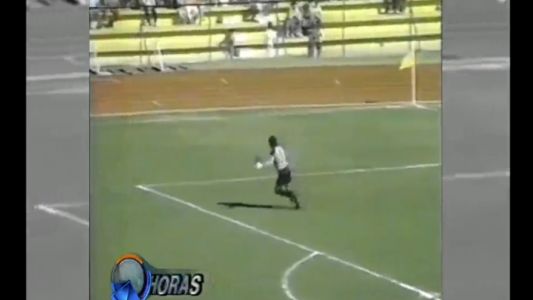 El golazo del viernes: de arco a arco