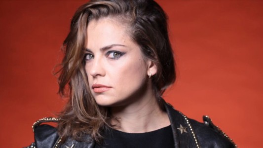 La bizarra anécdota de Dolores Fonzi con un taxista: "Me agarró el pie y me chupó el dedo gordo"