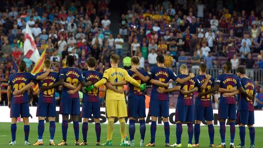 #TotsSomBarcelona: el conmovedor homenaje del Camp Nou a las víctimas del atentado
