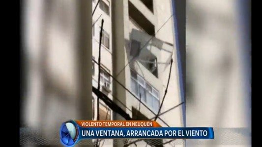 Video: el viento arrancó una ventana