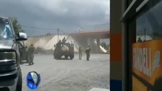 Tiros entre soldados y sicarios en México