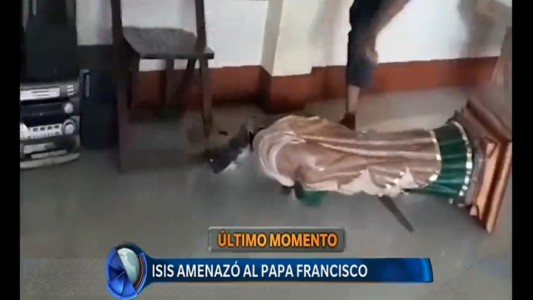 Isis amenazó a Francisco e incitó a atacar en Italia