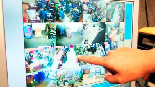 Por "insignificancia", sobreseyeron a un hombre que intentó robarse una lata de cerveza