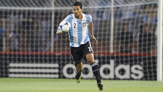 Por ahora, Ezequiel Garay se bajó de la Selección