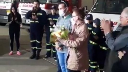 Ayelén y Hernán son bomberos, hermanos y protagonizan una historia más que conmovedora