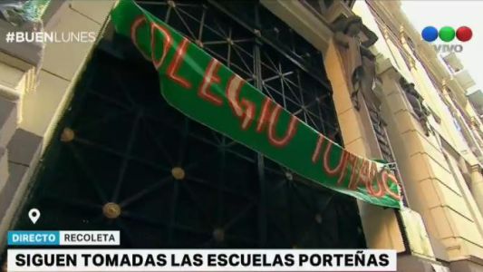 Sigue la toma de escuelas porteñas