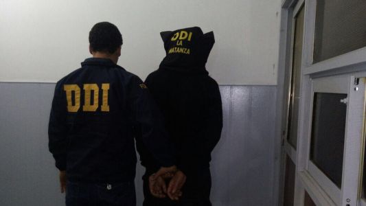 Arrestaron a un pai umbanda acusado de violar a su hija y a otras dos menores