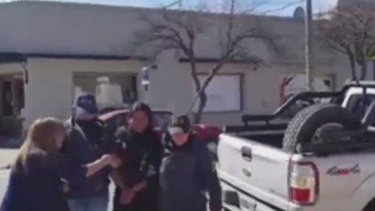 Detuvieron a una mujer de la comunidad mapuche