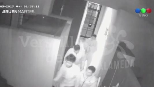 Video: entradera a una vivienda de Versalles