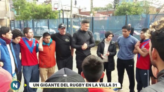 Un All Black en la Villa 31: Sonny Bill Williams visitó el club que les da una oportunidad a los chicos del barrio