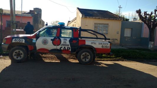 Detuvieron a un hombre por matar a un ladrón en su casa