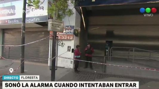 Fallaron al robar un banco y fueron detenidos