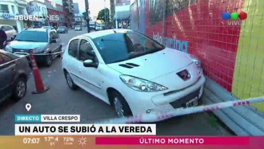 Sufrió un paro cardíaco, chocó y murió