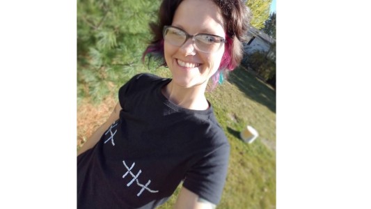 Se hizo un tatuaje de la Mujer Maravilla para celebrar la cicatriz de su mastectomía y se volvió viral