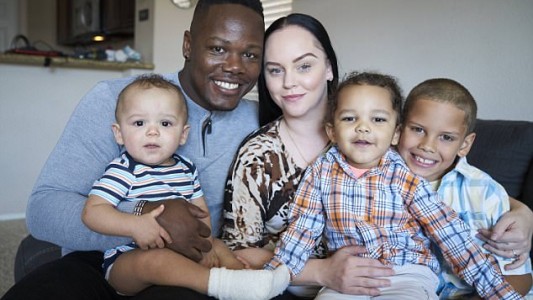 Alquiló el vientre y tuvo dos hijos: uno suyo y otro de la madre biológica