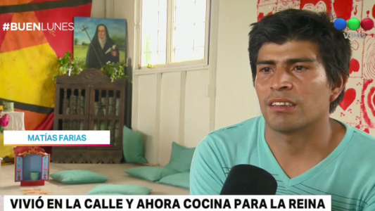 Vivió en la calle y ahora cocina para la reina