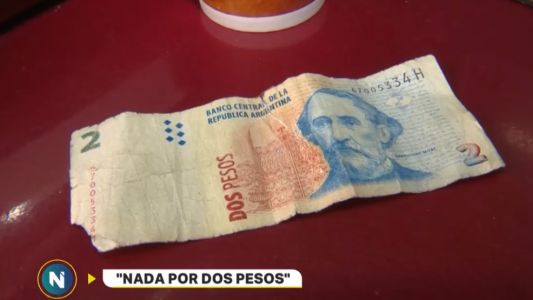 "Nada por dos pesos"