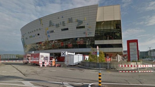 Una nena de 7 años se escapó de sus padres, fue en tren al aeropuerto y viajó en avión a Francia