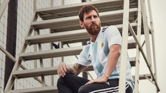Presentaron la nueva camiseta de la Selección argentina